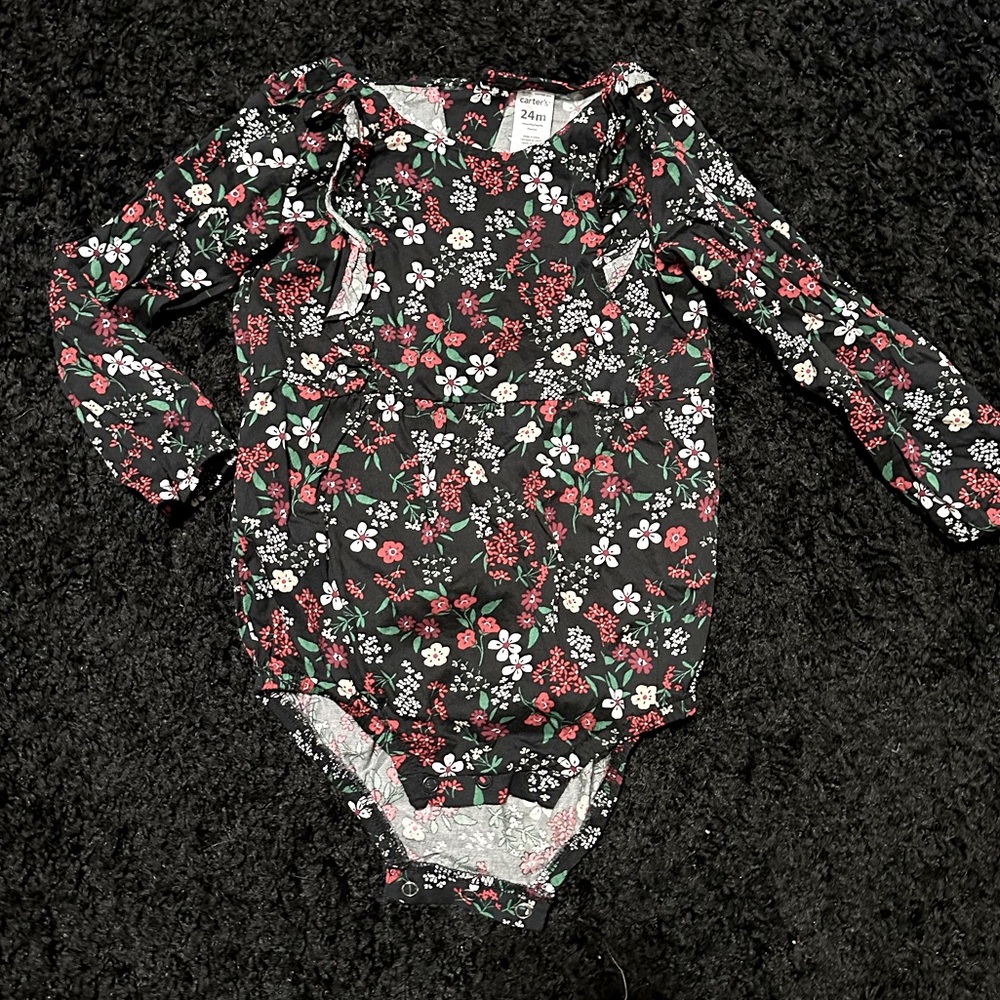 Holiday Romper - Picture 2 of 4